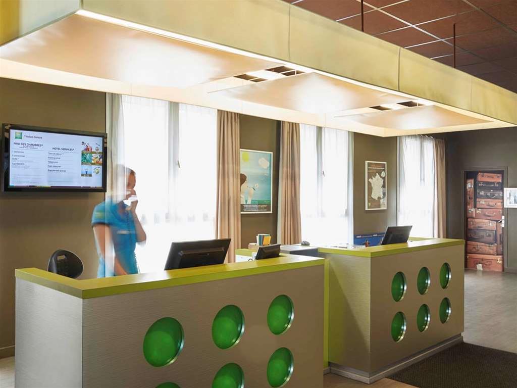 Ibis Styles Toulon Centre Port Hotel Bagian luar foto