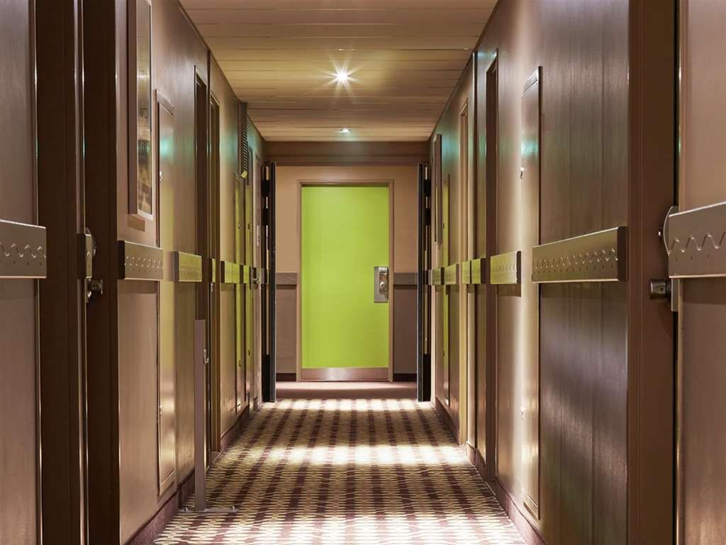 Ibis Styles Toulon Centre Port Hotel Bagian luar foto