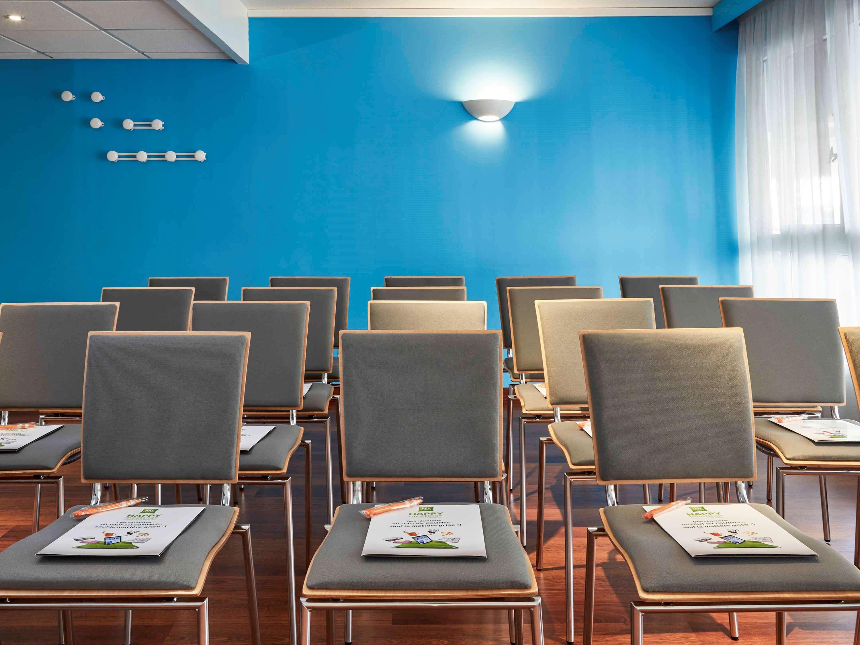 Ibis Styles Toulon Centre Port Hotel Bagian luar foto