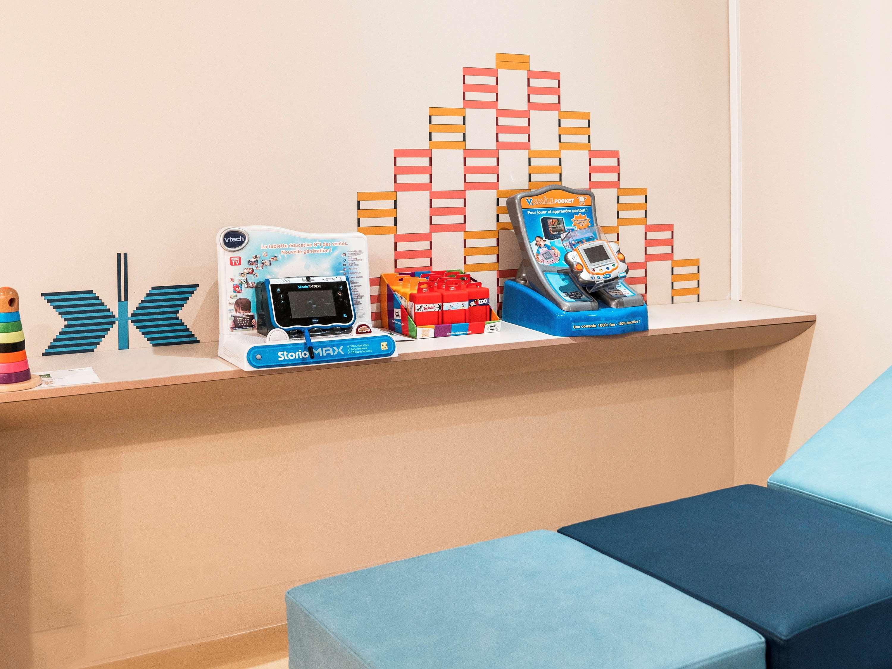 Ibis Styles Toulon Centre Port Hotel Bagian luar foto