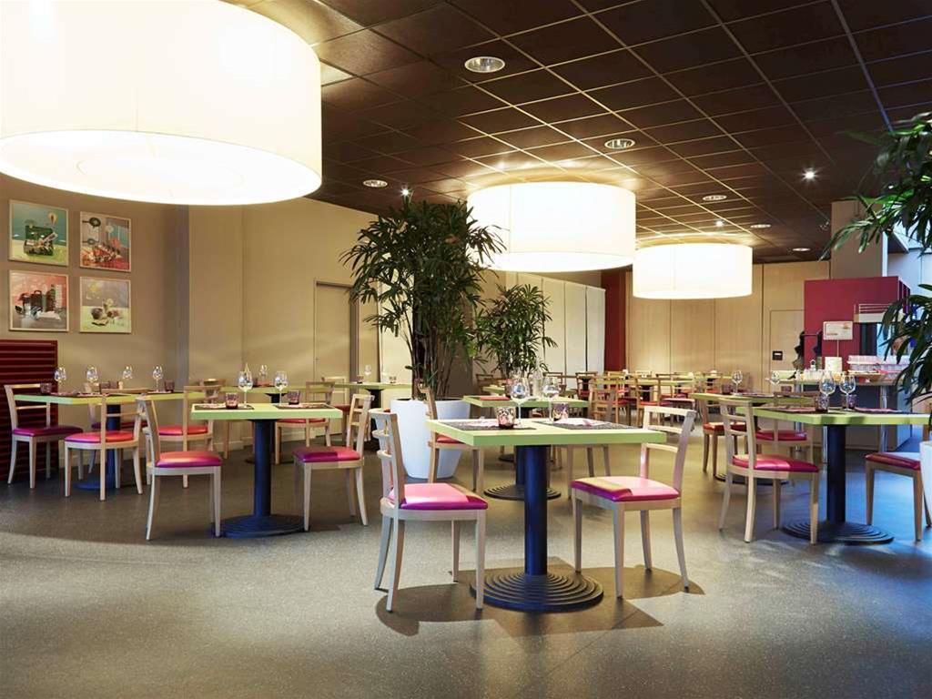 Ibis Styles Toulon Centre Port Hotel Bagian luar foto