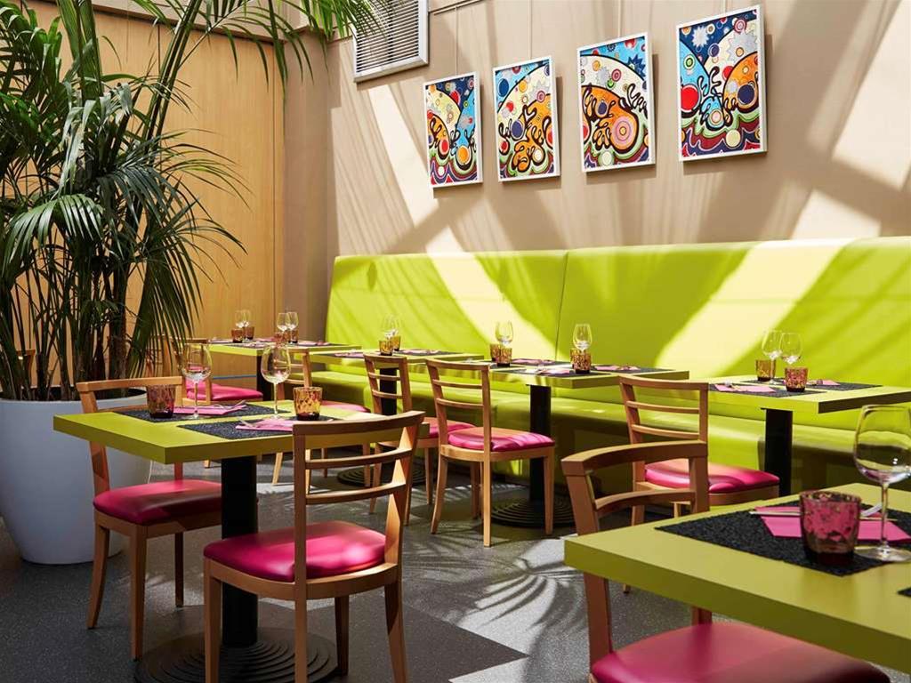 Ibis Styles Toulon Centre Port Hotel Bagian luar foto