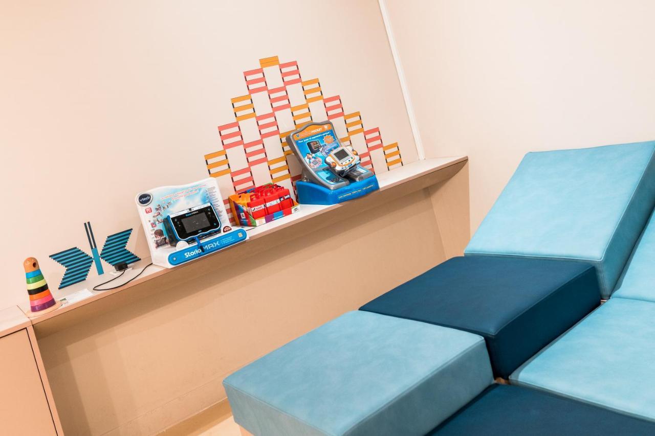 Ibis Styles Toulon Centre Port Hotel Bagian luar foto